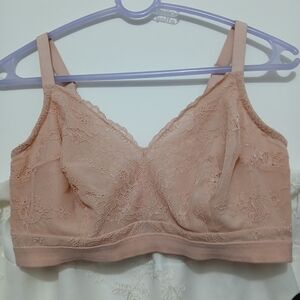 SPANX Lace Bralette in Soft Peach